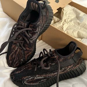 Yeezy Boost 350 V2 MX ROCK